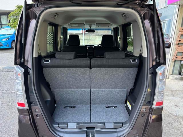 Ｎ－ＢＯＸ Ｇ　ＳＳパッケージ　ＥＴＣ　バックカメラ　両側電動スライドドア　ナビ　ＴＶ　オートライト　ＨＩＤ　スマートキー　アイドリングストップ　電動格納ミラー　シートヒーター　ベンチシート　ＣＶＴ　盗難防止システム　ＡＢＳ　ＥＳＣ（18枚目）
