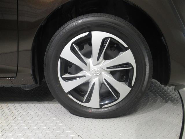 純正デザインのホイールキャップです　車両デザインを損ねることのないデザインです