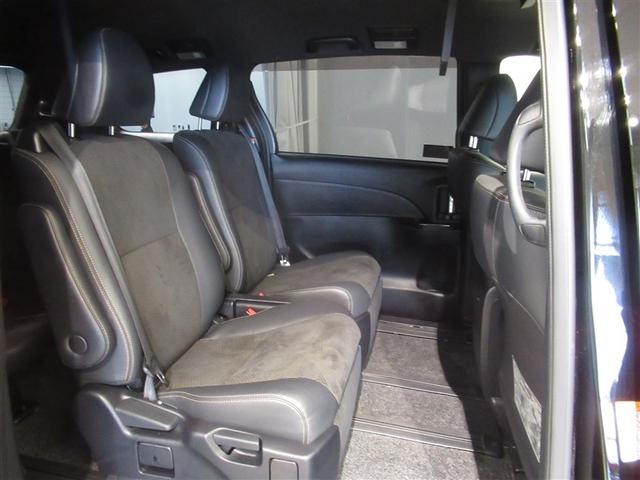 エスティマハイブリッド アエラス　プレミアム　衝突被害軽減システム　メモリーナビ　フルセグ　バックカメラ　ＥＴＣ　ＣＤ　ミュージックプレイヤー接続可　ＤＶＤ再生　後席モニター　電動シート　オートクルーズコントロール　ＬＥＤヘッドランプ　３列シート（14枚目）