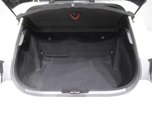 カローラスポーツ ハイブリッドＧ　Ｚ　衝突被害軽減システム　メモリーナビ　バックカメラ　ＥＴＣ　ミュージックプレイヤー接続可　オートクルーズコントロール　ＬＥＤヘッドランプ　スマートキー　キーレス　ハイブリッド　ワンオーナー（12枚目）