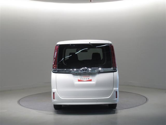 ノア Ｘ　衝突被害軽減システム　メモリーナビ　フルセグ　バックカメラ　ＥＴＣ　ＣＤ　ミュージックプレイヤー接続可　ＤＶＤ再生　オートクルーズコントロール　ＬＥＤヘッドランプ　両側電動スライド　乗車定員７人（5枚目）