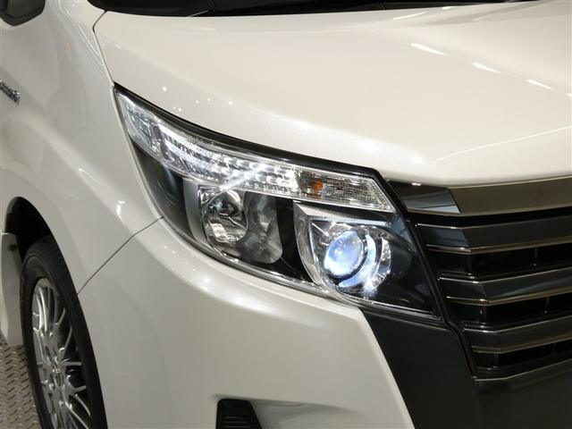 ノア ハイブリッドＳｉ　ダブルバイビー　衝突被害軽減システム　メモリーナビ　フルセグ　バックカメラ　ＥＴＣ　ＣＤ　ミュージックプレイヤー接続可　ＤＶＤ再生　後席モニター　オートクルーズコントロール　ＬＥＤヘッドランプ　両側電動スライド（9枚目）