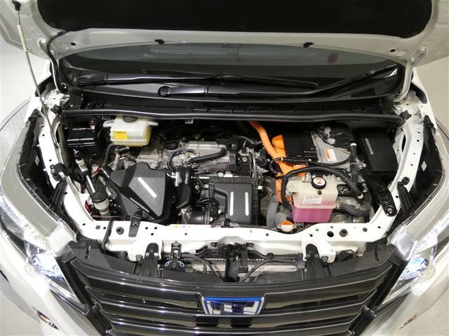 ノア ハイブリッドＳｉ　ダブルバイビー　衝突被害軽減システム　メモリーナビ　フルセグ　バックカメラ　ＥＴＣ　ＣＤ　ミュージックプレイヤー接続可　ＤＶＤ再生　後席モニター　オートクルーズコントロール　ＬＥＤヘッドランプ　両側電動スライド（12枚目）