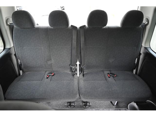 ハイエースワゴン ＧＬ　スマートキー　プッシュスタート　パワースライドドア　リアクーラー・ヒーター　ＡＣ１００Ｖコンセント（13枚目）