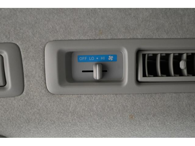 ハイエースワゴン ＧＬ　スマートキー　プッシュスタート　パワースライドドア　リアクーラー・ヒーター　ＡＣ１００Ｖコンセント（16枚目）