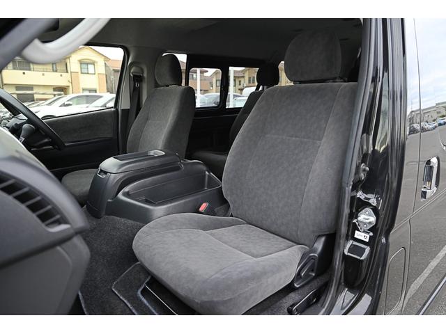 ハイエースワゴン ＧＬ　スマートキー　プッシュスタート　パワースライドドア　リアクーラー・ヒーター　ＡＣ１００Ｖコンセント（35枚目）