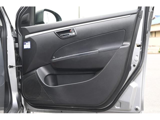 スイフト ＲＳ　純正ナビ　バックモニター　クルーズコントロール　ディスチャージヘッドライト　パドルシフト　ステアリングスイッチ　ドライブレコーダー（29枚目）