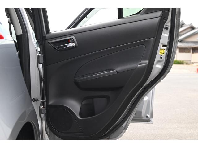 スイフト ＲＳ　純正ナビ　バックモニター　クルーズコントロール　ディスチャージヘッドライト　パドルシフト　ステアリングスイッチ　ドライブレコーダー（31枚目）