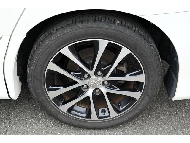 エスティマ アエラス プレミアムエディション 両側パワースライドドア パワーシート ディスチャージヘッドライト クルーズコントロール ステアリングスイッチ 純正ナビ バックモニター 後席フリップダウンモニター(12枚目)