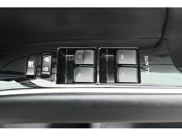 エスティマ アエラス プレミアムエディション 両側パワースライドドア パワーシート ディスチャージヘッドライト クルーズコントロール ステアリングスイッチ 純正ナビ バックモニター 後席フリップダウンモニター(44枚目)