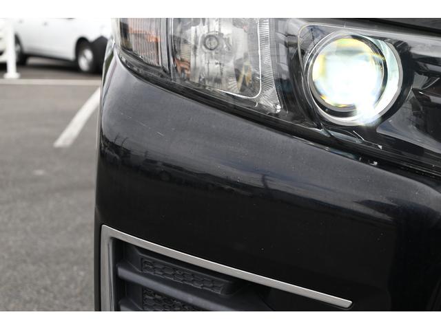 ヴォクシー ＺＳ　パワースライドドア　ナビ　バックモニター　スマートキー　プッシュスタート（6枚目）