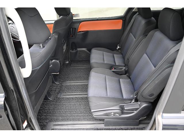 ヴォクシー ＺＳ　パワースライドドア　ナビ　バックモニター　スマートキー　プッシュスタート（35枚目）