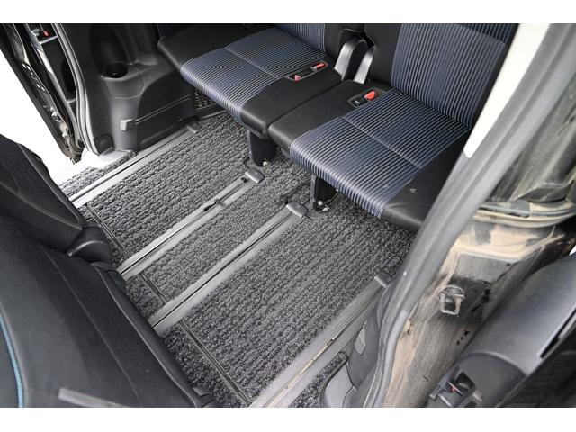 ヴォクシー ＺＳ　パワースライドドア　ナビ　バックモニター　スマートキー　プッシュスタート（39枚目）