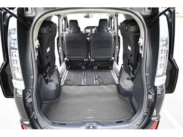 ヴォクシー ＺＳ　パワースライドドア　ナビ　バックモニター　スマートキー　プッシュスタート（41枚目）