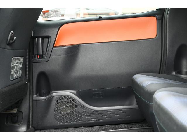 ヴォクシー ＺＳ　パワースライドドア　ナビ　バックモニター　スマートキー　プッシュスタート（45枚目）