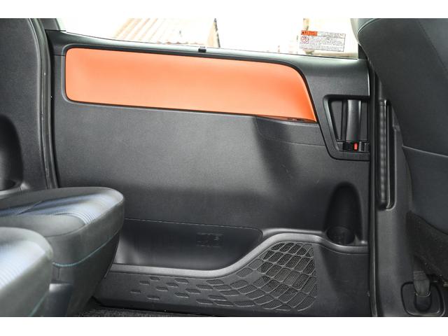 ヴォクシー ＺＳ　パワースライドドア　ナビ　バックモニター　スマートキー　プッシュスタート（46枚目）