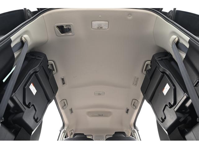 ヴォクシー ＺＳ　パワースライドドア　ナビ　バックモニター　スマートキー　プッシュスタート（47枚目）