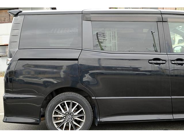 ヴォクシー ＺＳ　パワースライドドア　ナビ　バックモニター　スマートキー　プッシュスタート（56枚目）