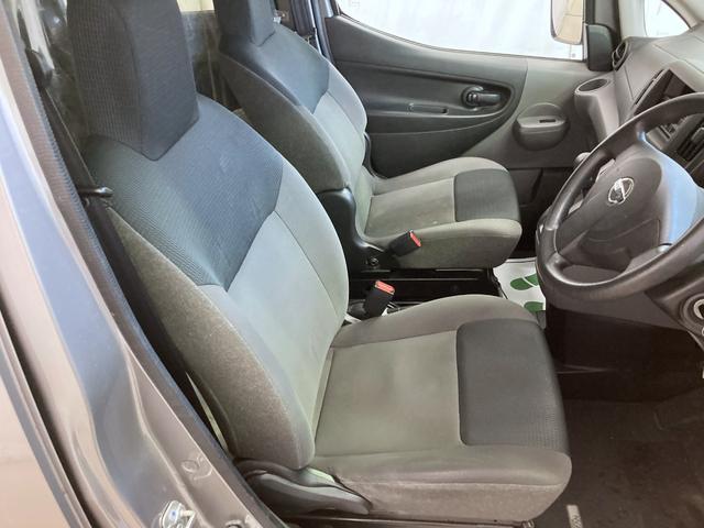 ＮＶ２００バネットバン ＤＸ　インテリジェントエマージェンシーブレーキ　キーレス　純正ドライブレコーダー（10枚目）
