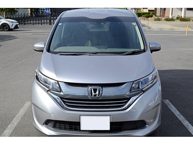 フリードハイブリッド ハイブリッド・Gホンダセンシング 両側パワースライドドア レーダークルーズ LEDヘッドライト スマートキー プッシュスタート ステアリングスイッチ 純正ナビ バックモニター(5枚目)