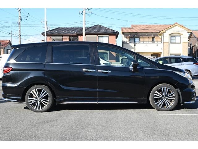 オデッセイ アブソルート・ＥＸ　両側パワースライドドア　ＬＥＤヘッドライト　あんしんパッケージ　スマートキー　プッシュスタート　クルーズコントロール　パドルシフト　ナビ　バックモニター（2枚目）