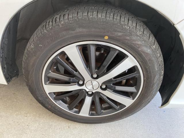 フィットハイブリッド ハイブリッド・モデューロスタイル ホンダセンシング レーダークルーズ LEDヘッド・フォグライト スマートキー プッシュスタート ステアリングスイッチ オートリトラミラー 純正ナビ バックモニター(8枚目)