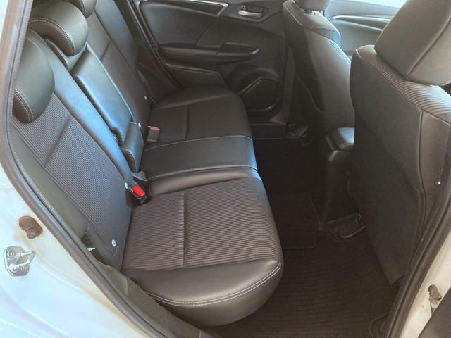 フィットハイブリッド ハイブリッド・モデューロスタイル ホンダセンシング レーダークルーズ LEDヘッド・フォグライト スマートキー プッシュスタート ステアリングスイッチ オートリトラミラー 純正ナビ バックモニター(13枚目)