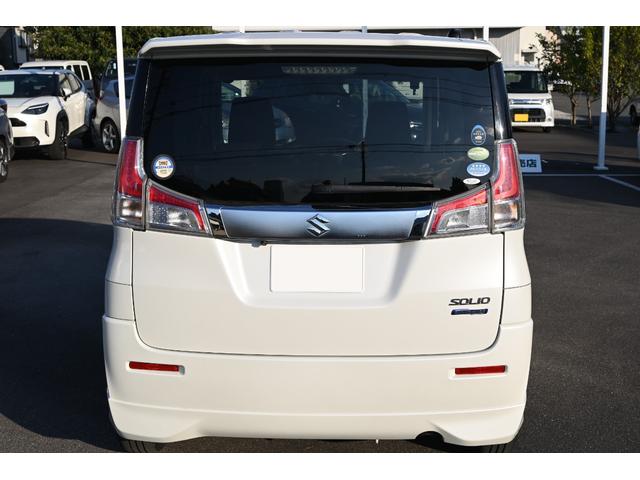 ソリオ ハイブリッドＭＺ　両側パワースライドドア　全方位モニター　クルーズコントロール　スマートキー　プッシュスタート　デュアルセンサーブレーキサポート　ディスチャージヘッドライト　ステアリングスイッチ　メーカーナビ（4枚目）