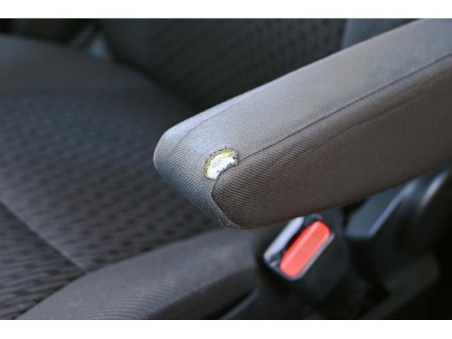 ソリオ ハイブリッドＭＺ　両側パワースライドドア　全方位モニター　クルーズコントロール　スマートキー　プッシュスタート　デュアルセンサーブレーキサポート　ディスチャージヘッドライト　ステアリングスイッチ　メーカーナビ（10枚目）