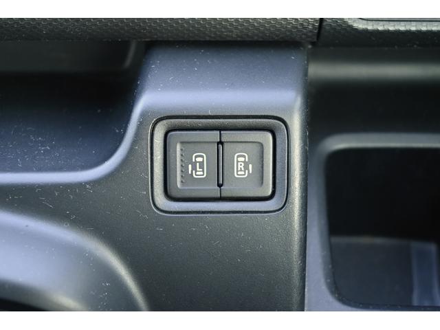 ソリオ ハイブリッドＭＺ　両側パワースライドドア　全方位モニター　クルーズコントロール　スマートキー　プッシュスタート　デュアルセンサーブレーキサポート　ディスチャージヘッドライト　ステアリングスイッチ　メーカーナビ（18枚目）