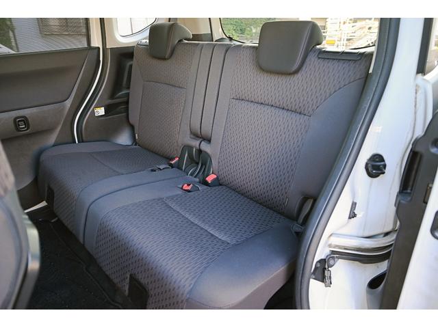 ソリオ ハイブリッドＭＺ　両側パワースライドドア　全方位モニター　クルーズコントロール　スマートキー　プッシュスタート　デュアルセンサーブレーキサポート　ディスチャージヘッドライト　ステアリングスイッチ　メーカーナビ（28枚目）