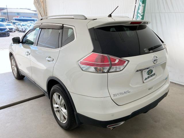 エクストレイル ２０Ｘ　ハイブリッド　エマージェンシーブレーキＰ　パワーバックドア　デジタルインナーミラー　クルーズコントロール　インテリジェントキー　プッシュスタート　シートヒーター　メーカーナビ　アラウンドビューモニター（4枚目）