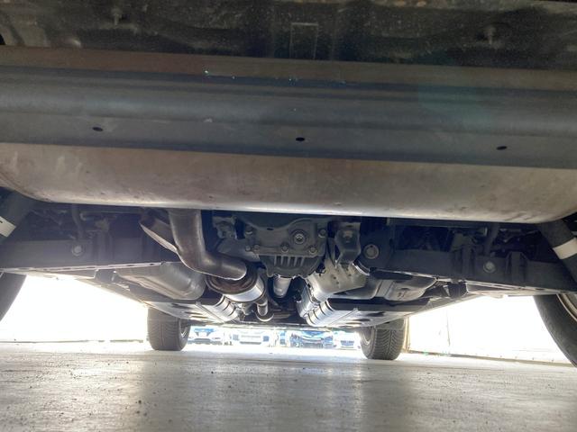 エクストレイル ２０Ｘ　ハイブリッド　エマージェンシーブレーキＰ　パワーバックドア　デジタルインナーミラー　クルーズコントロール　インテリジェントキー　プッシュスタート　シートヒーター　メーカーナビ　アラウンドビューモニター（9枚目）