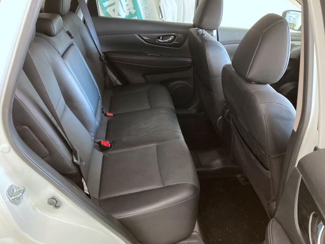 エクストレイル ２０Ｘ　ハイブリッド　エマージェンシーブレーキＰ　パワーバックドア　デジタルインナーミラー　クルーズコントロール　インテリジェントキー　プッシュスタート　シートヒーター　メーカーナビ　アラウンドビューモニター（12枚目）