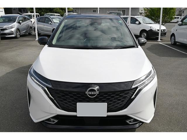 オーラ Ｇ　レザーエディション　プロパイロット　アラウンドビューモニター　ＢＯＳＥサウンド　インテリジェントルームミラー　ＬＥＤヘッドライト　インテリジェントキー　プッシュスタート　メーカーナビ　ビルトインＥＴＣ２．０（5枚目）