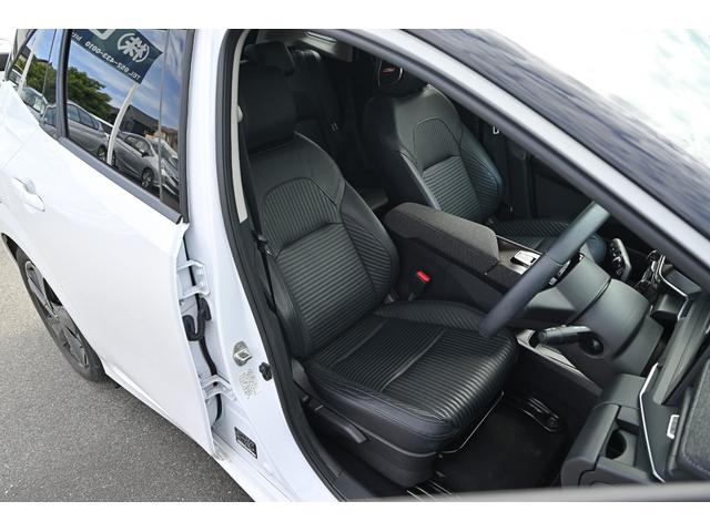 オーラ Ｇ　レザーエディション　プロパイロット　アラウンドビューモニター　ＢＯＳＥサウンド　インテリジェントルームミラー　ＬＥＤヘッドライト　インテリジェントキー　プッシュスタート　メーカーナビ　ビルトインＥＴＣ２．０（7枚目）