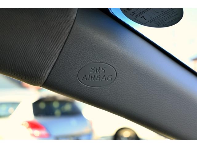 カムリ Ｇ　運転席パワーシート　レーダークルーズ　ＬＥＤヘッド・フォグライト　　メーカーディスプレイオーディオ（ナビキット有）トヨタセーフティセンス　ブラインドスポットモニター　リアクロストラフィックアラート（21枚目）