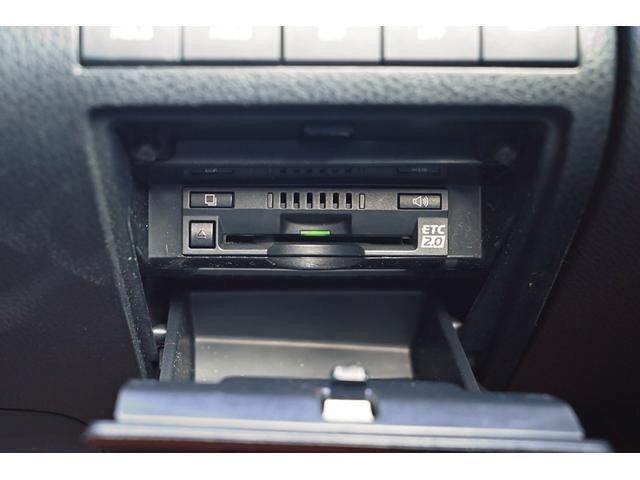 カムリ Ｇ　運転席パワーシート　レーダークルーズ　ＬＥＤヘッド・フォグライト　　メーカーディスプレイオーディオ（ナビキット有）トヨタセーフティセンス　ブラインドスポットモニター　リアクロストラフィックアラート（22枚目）