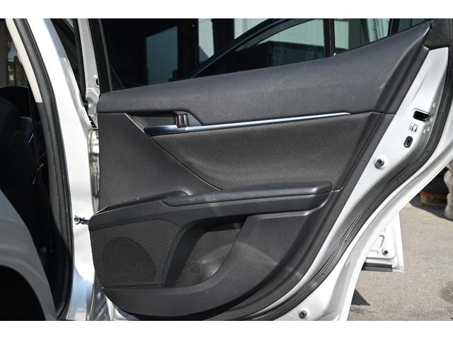 カムリ Ｇ　運転席パワーシート　レーダークルーズ　ＬＥＤヘッド・フォグライト　　メーカーディスプレイオーディオ（ナビキット有）トヨタセーフティセンス　ブラインドスポットモニター　リアクロストラフィックアラート（36枚目）