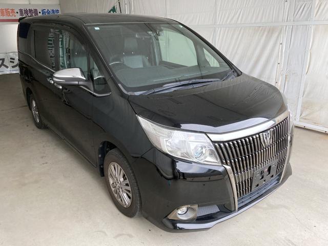 エスクァイア Gi ブラックテーラード 後席フリップダウンモニター 両側パワースライドドア LEDヘッド・フォグライト トヨタセーフティセンス クルーズコントロール スマートキー ステアリングスイッチ 純正ナビ バックモニター(3枚目)