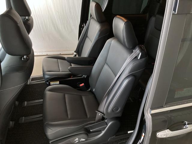 エスクァイア Gi ブラックテーラード 後席フリップダウンモニター 両側パワースライドドア LEDヘッド・フォグライト トヨタセーフティセンス クルーズコントロール スマートキー ステアリングスイッチ 純正ナビ バックモニター(13枚目)