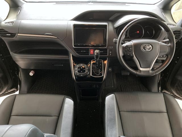 エスクァイア Gi ブラックテーラード 後席フリップダウンモニター 両側パワースライドドア LEDヘッド・フォグライト トヨタセーフティセンス クルーズコントロール スマートキー ステアリングスイッチ 純正ナビ バックモニター(18枚目)