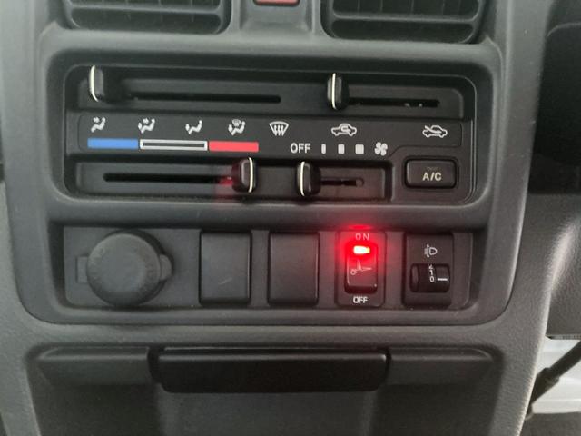 ＮＴ１００クリッパートラック ＤＸ　パワーゲート付　最大昇降荷重３５０ｋｇ（17枚目）