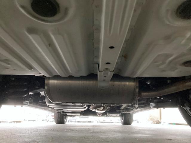 エスティマ アエラス 後席フリップダウンモニター 両側パワースライドドア クルーズコントロール スマートキー プッシュスタート ステアリングスイッチ 純正ナビ バックモニター(9枚目)