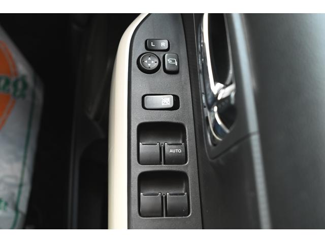 クロスビー ハイブリッドMZ LEDヘッドライト クルーズコントロール デュアルセンサーブレーキサポート スマートキー プッシュスタート ステアリングスイッチ パドルシフト シートヒーター 純正ナビ バックモニター(17枚目)