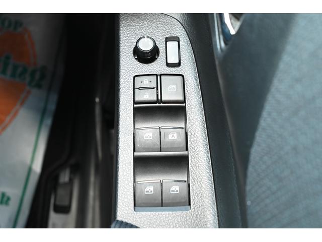 シエンタ G モデリスタエアロ 両側パワースライドドア トヨタセーフティセンス スマートキー プッシュスタート ステアリングスイッチ 純正ナビ バックモニター(19枚目)