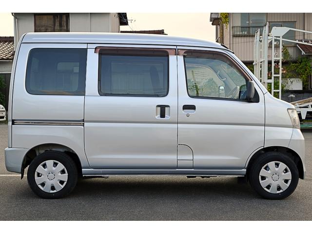 ハイゼットカーゴ 車いす移動車 車いす固定装置 キーレス(2枚目)