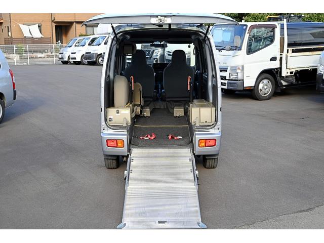 ハイゼットカーゴ 車いす移動車 車いす固定装置 キーレス(8枚目)