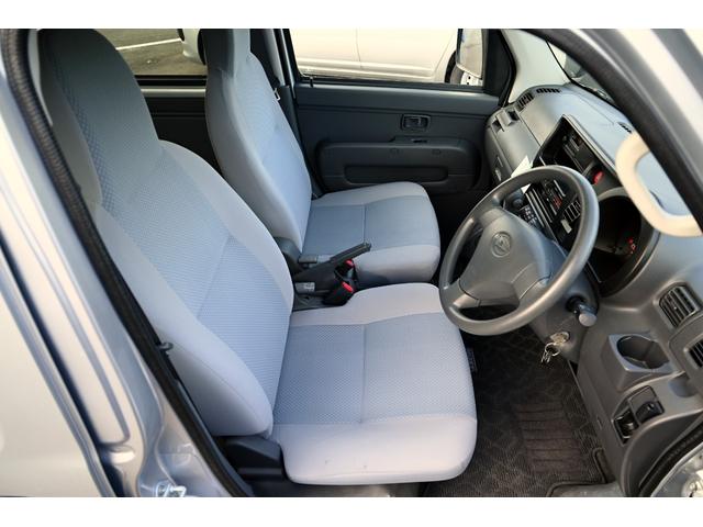 ハイゼットカーゴ 車いす移動車 車いす固定装置 キーレス(25枚目)