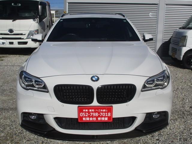 ５シリーズ ５２８ｉツーリング　Ｍスポーツ　Ｂｌｕｅｔｏｏｔｈ接続・ガラスルーフ・ＴＶ・ナビ・ＥＴＣ・バックカメラ・シートヒーター・クルーズコントロール・パワーシート・電動リアゲート・スマートキー・衝突被害軽減システム・横滑り防止装置（2枚目）